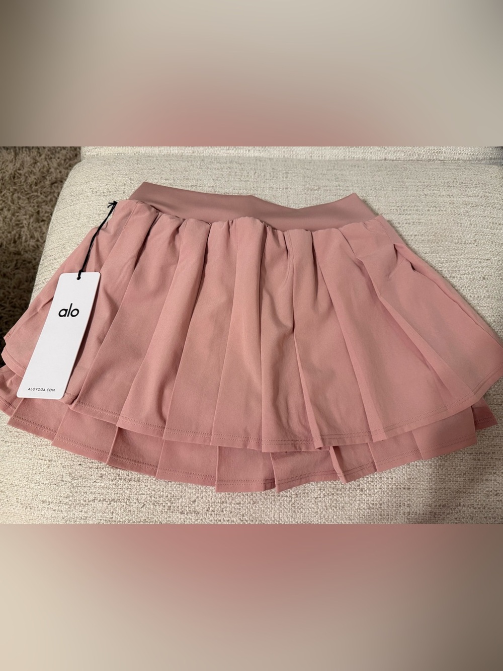 Alo Yoga Double or Nothing Vintage Pink Layered Tennis Skirt Small NWT - Picture 3 of 5
